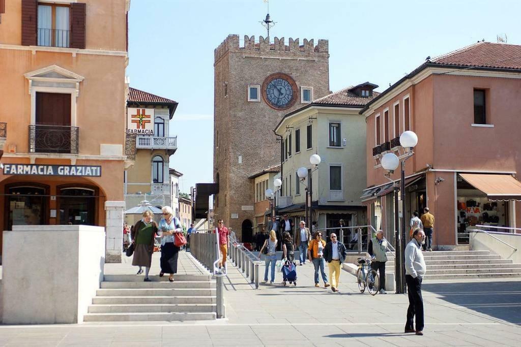 Nice Cozy Apartment In The Mainland Of Venice Местре Экстерьер фото